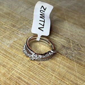 Charmed Aroma Fashion Jewelry Ring Sz 7 Women’s Code: ZUWT7V